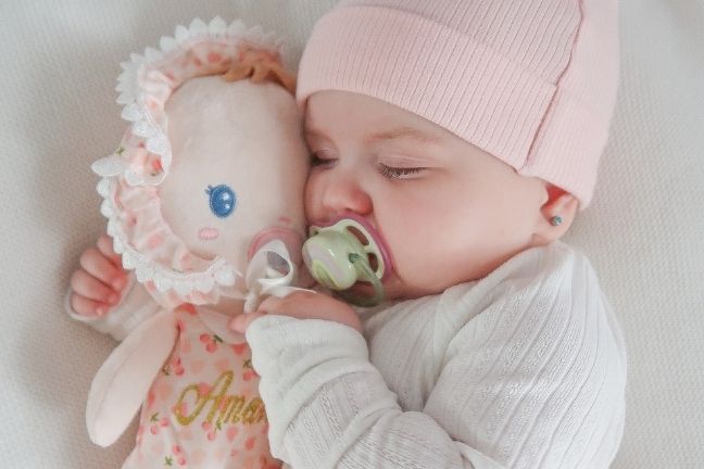 10 Heavenly Christening & Baptism Gifts to Celebrate a Baby’s First Faith Milestone