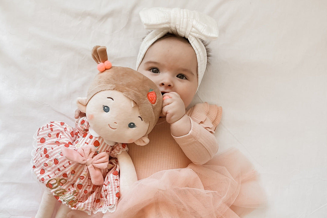 Surviving the Oral & Teething Stage:  A Parent’s Guide to Baby-Safe Comfort with Leyadoll 💛