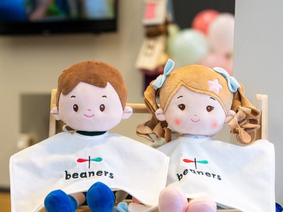 Illustrative image: co-branded doll samples